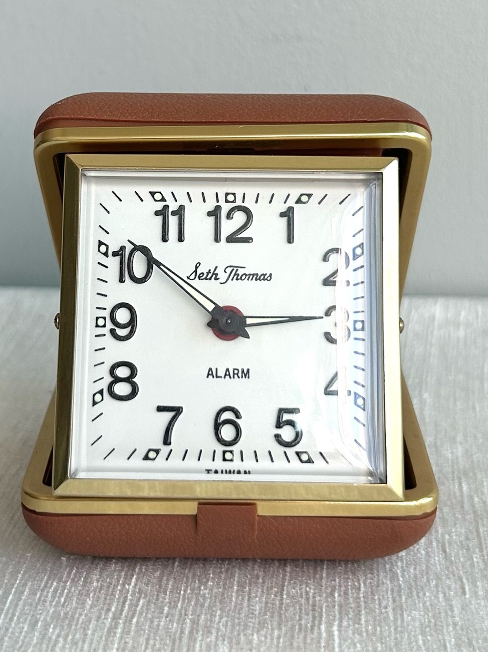 SETH THOMAS vintage travel alarm clock 1950’s excellent ⭐️⭐️⭐️